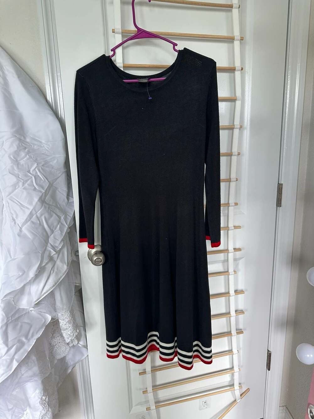 Jessica Howard JH Sweater Dress Size S Black Striped Long Sleeve